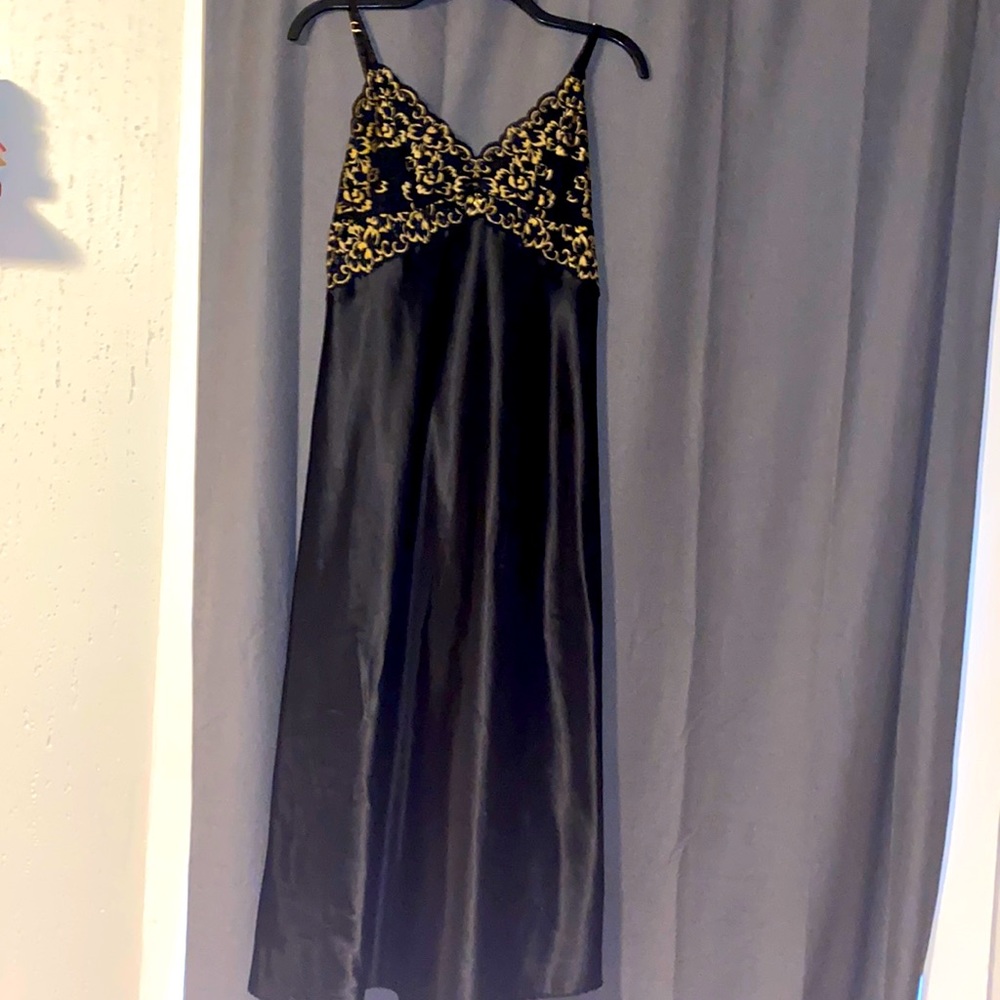 Black nightie